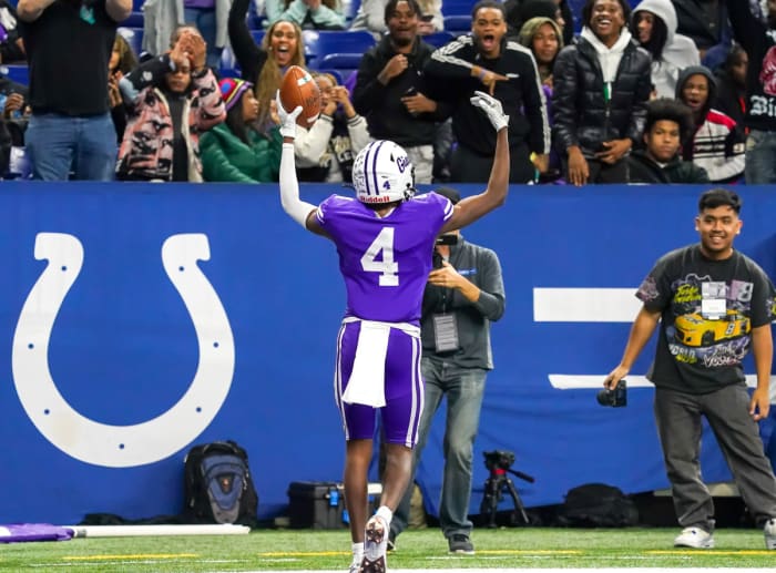 Ben Davis vs Crown Point IHSAA 6A Final November 25, 2023 Photo-Tyler Hart35